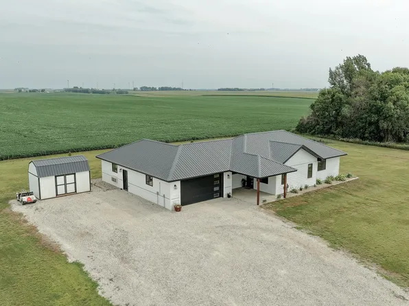 2950 160th St, Spirit Lake, IA 51360