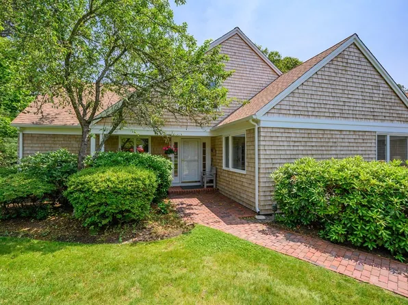 10 Oyster Leaf Ln Unit 10, Brewster, MA 02631