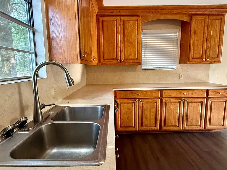 130 Private Road 2221 — Photo 5
