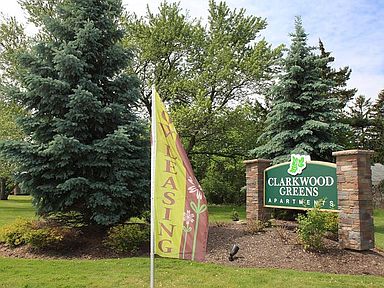 Clarkwood Greens Apartments & Townhomes Apartment Rentals - Cleveland