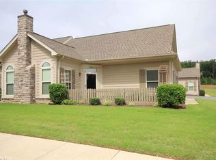 302 Mountain Terrace Cir, Maumelle, AR 72113