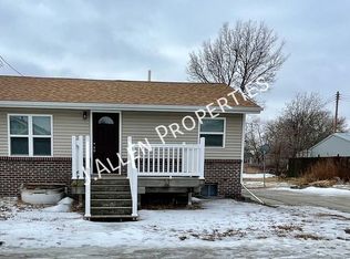 105 Park Ln, Norfolk, NE 68701