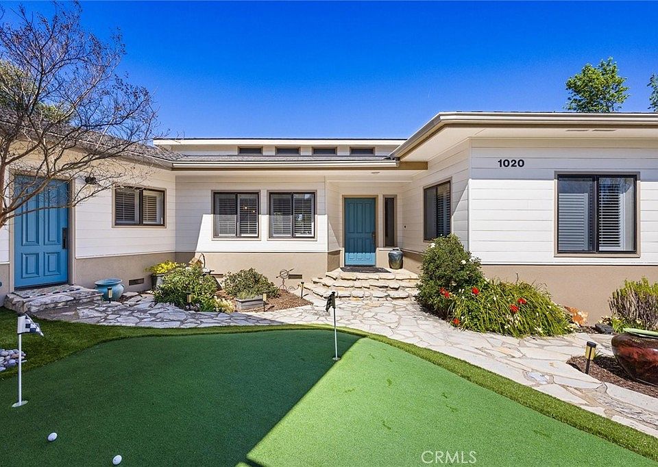 1st image of 1020 Par Ave