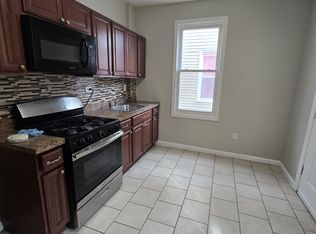19 Schuyler Ter #G1, East Orange, NJ 07017