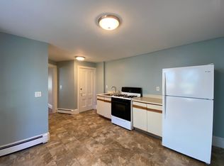 23 Central St APT 1, Beverly, MA 01915