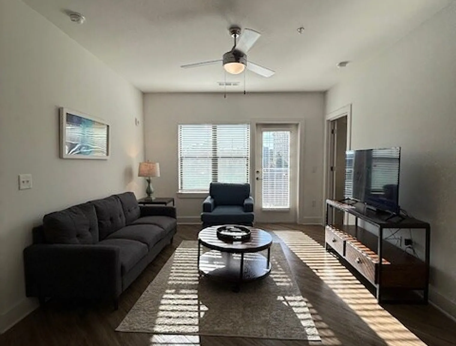 2 bed, 1.0 bath, $9,909 — Photo 3