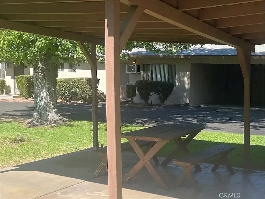 1 bed, 550 sqft, $1,450 — Photo 3