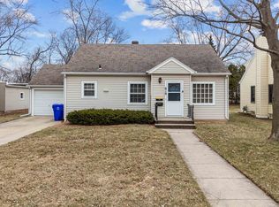 616 N Douglas St, Appleton, WI 54914
