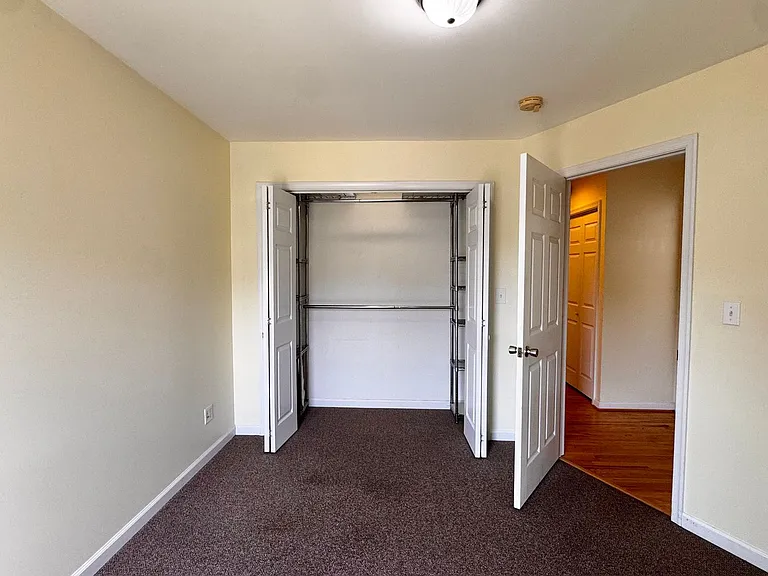111 Montpelier St — Photo 30