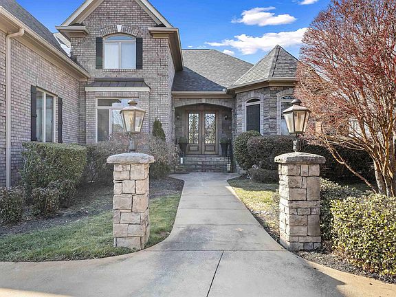 2nd image of 24 Appian Cir