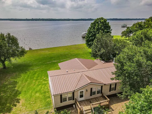210 Bayview St, Gun Barrel City, TX 75156