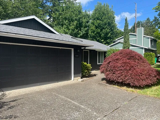 6525 SW Locust St — Photo 16