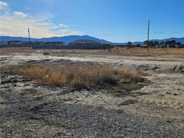 2020 S Blagg Rd, Pahrump, NV 89048