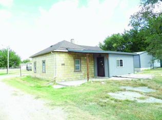 1106 Birch St, Victoria, KS 67671