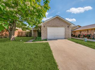 704 Windswept Ct, Denton, TX 76209