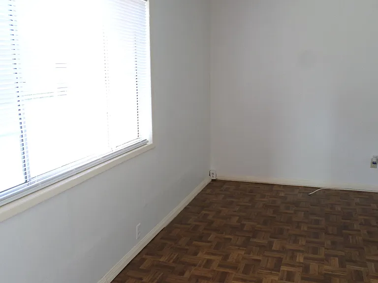 2613 Muscatel Ave — Photo 6