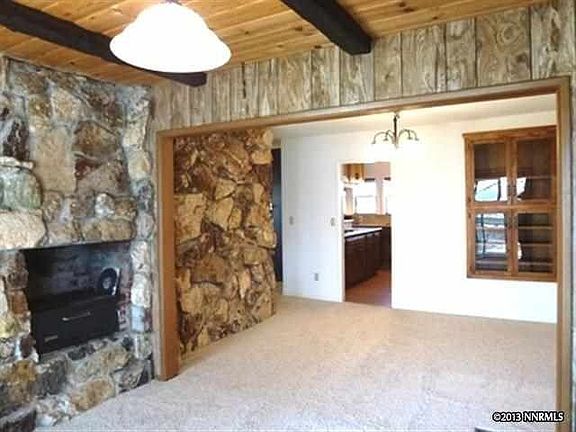 4th image of 1049 Clearview Dr