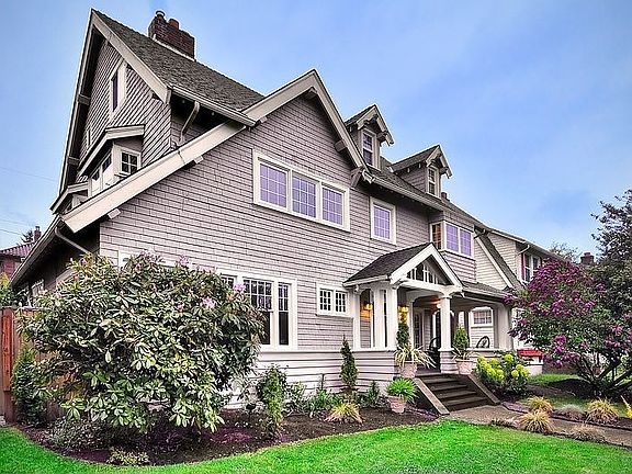Shingle Style - Arts & Crafts