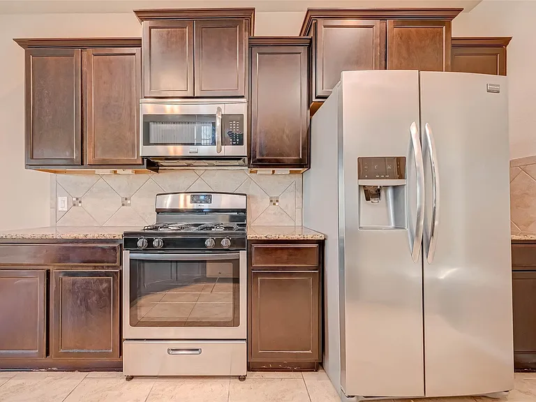 5340 Pointe Spring Xing — Photo 21