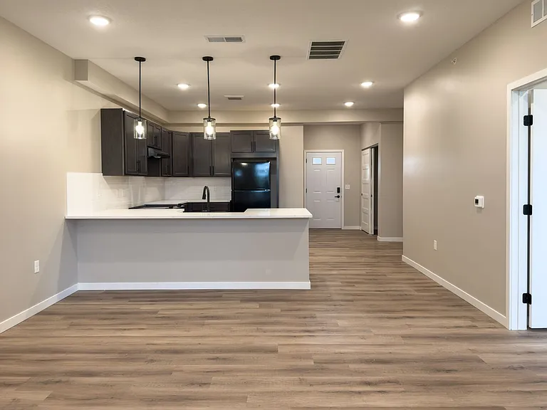 The Pines | Specials Available | Townhomes For Rent — Photo 135