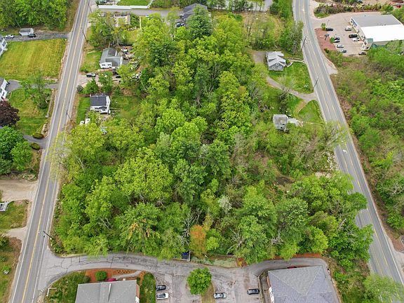 3rd image of 1143 Hooksett Road