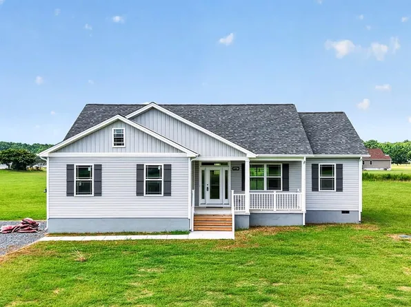 37636 Blue Crab Cir, Painter, VA 23420