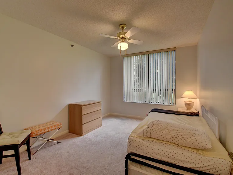 7194 Promenade Dr #202 — Photo 32