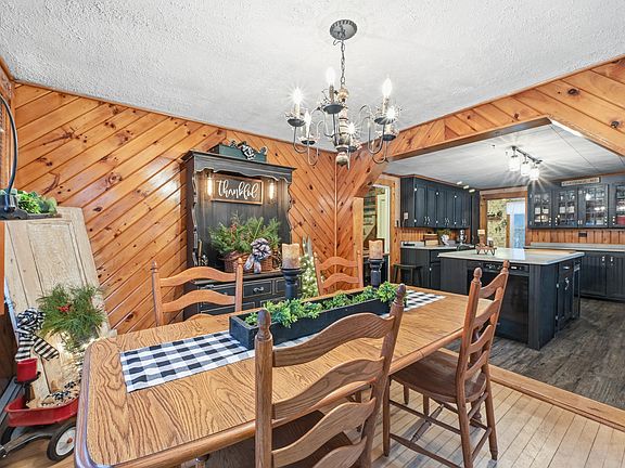 5th image of 465 Carthage Road