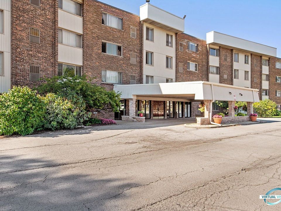 1st image of 841 N York St APT 202