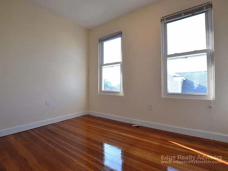 21-23 Weitz St #2 — Photo 7