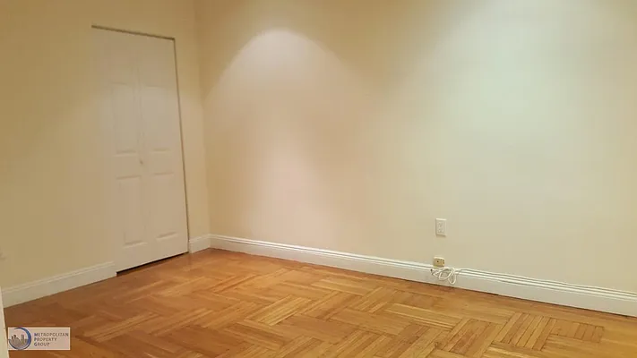 Rented by Metropolitan Property Group | media 18