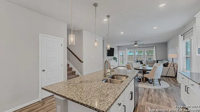 731 Myrtle Path — Photo 6
