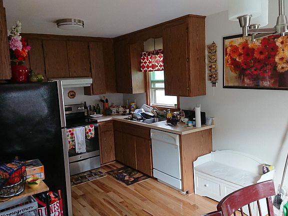 4th image of 1409 Parkview Ln NE