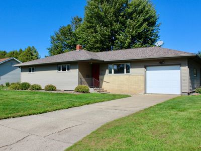 232 5th St NW, Blooming Prairie, MN, 55917