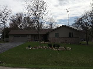 6057 Elderberry Ln, Cherry Valley, IL 61016