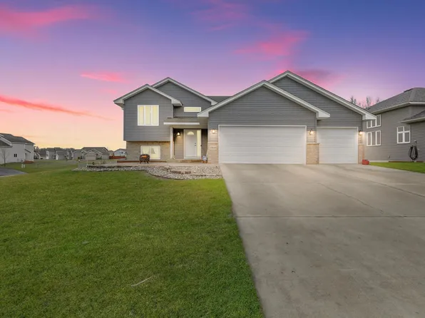 13045 10th Ave S, Zimmerman, MN 55398