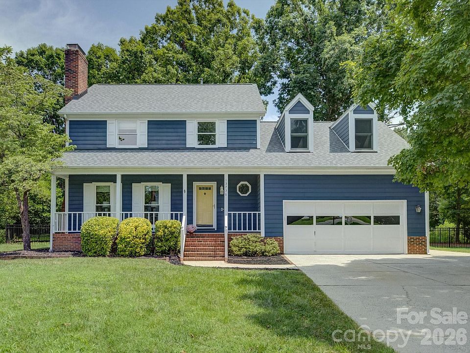 1st image of 13736 Strathaven Dr