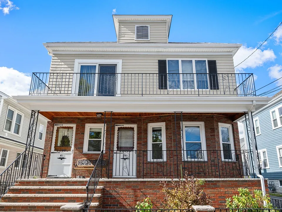 39-41 Thorndike St #39