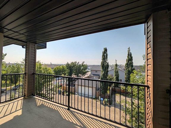 5th image of 8 E Bridlecrest Dr SW #1421