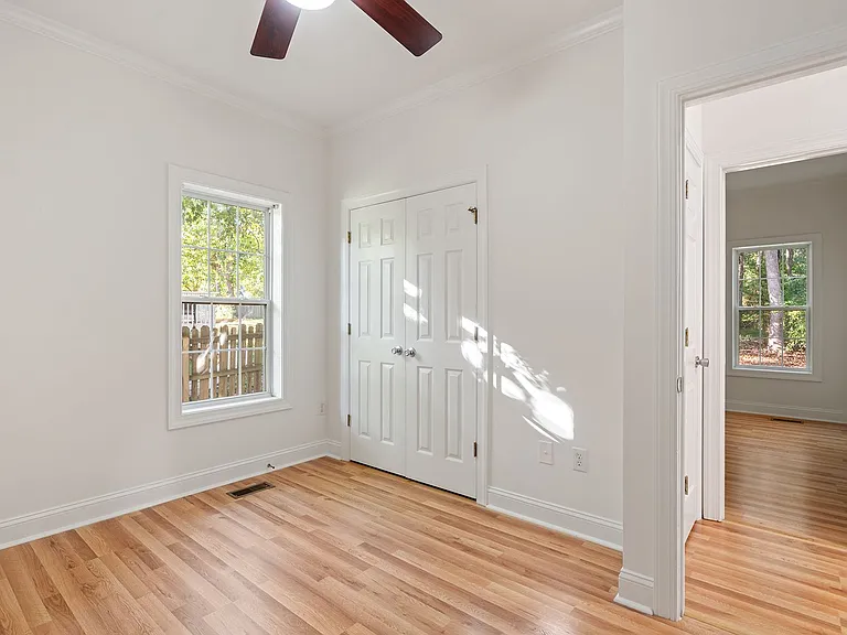 35 Cynthia Ln — Photo 27