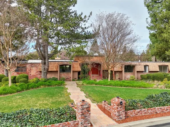 44240 Clubhouse Dr, El Macero, CA 95618