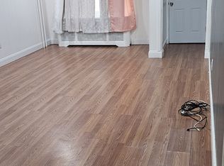 552 S 14th St #3, Reading, PA 19602