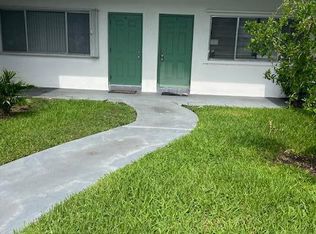 2004 Lake Osborne Dr APT 7, Lake Worth, FL 33461