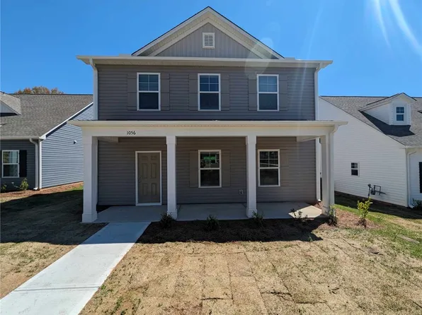 1056 Fairfield Dr, Seneca, SC 29678