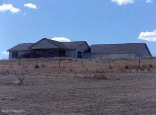 18 Oleo Acres Rd, Moorcroft, WY 82721