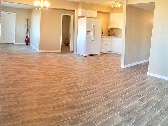 5th image of 14406 N 1st Ave
