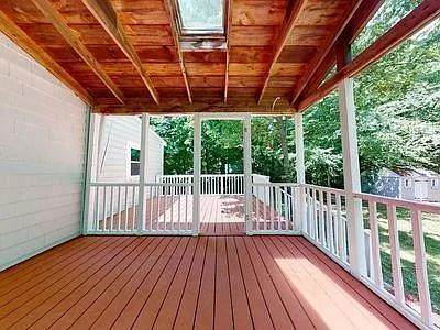 52 Eldred St — Photo 20