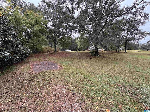 4th image of 96 Hubbard Rd