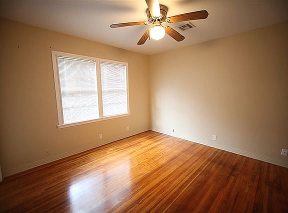 2nd image of 725 Parson Dr
