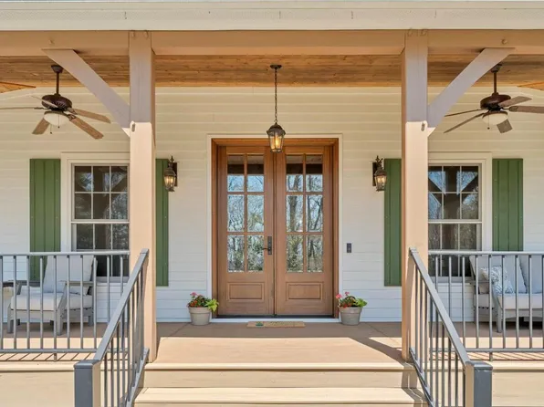 220 Fox Run Rd, Boones Mill, VA 24065